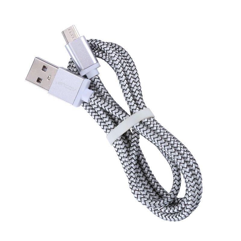 编织 USB Type-C 电缆